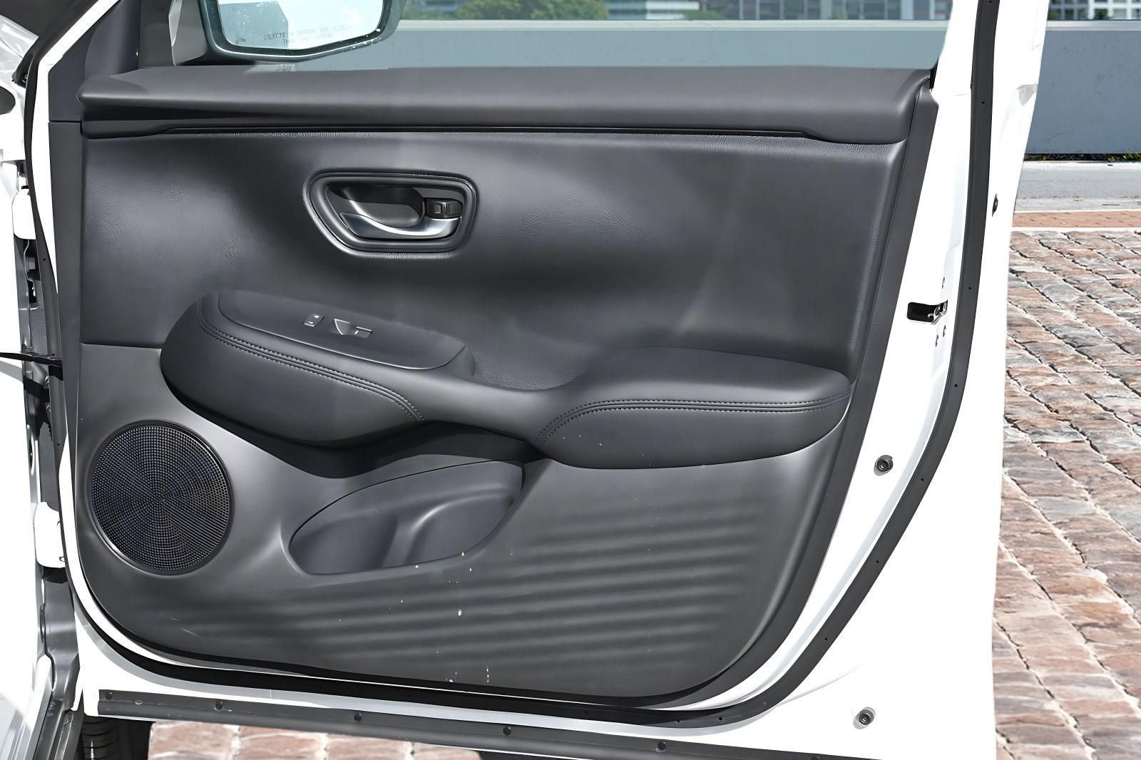 New 2026 Honda HR-V LX image 13