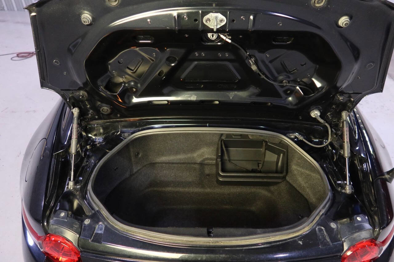 Used 2022 MAZDA MX-5 Miata RF Grand Touring image 27