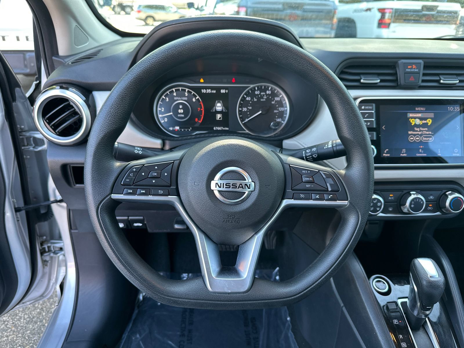 Used 2021 Nissan Versa SV image 23