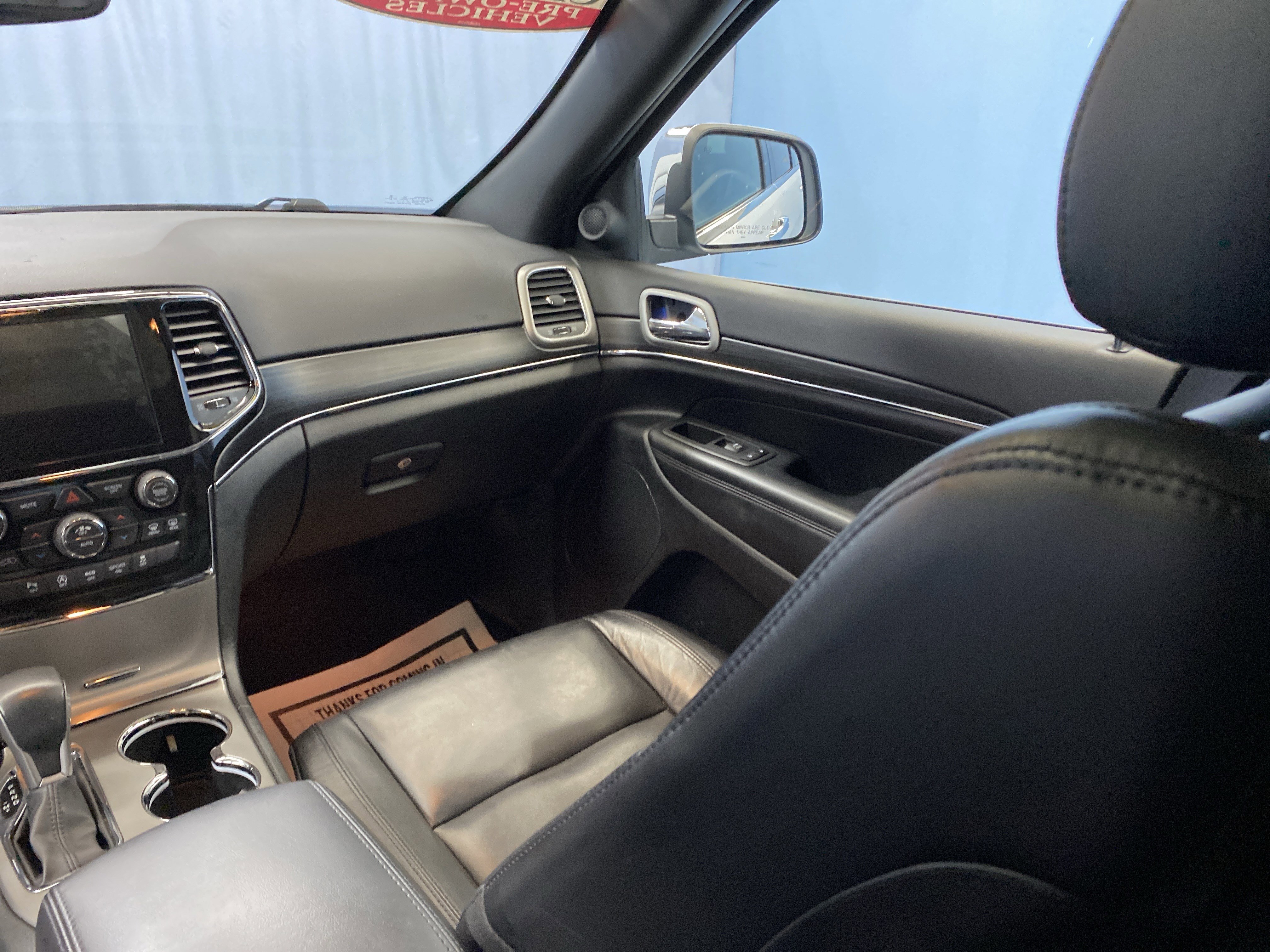 Certified 2022 Jeep Grand Cherokee Limited image 32