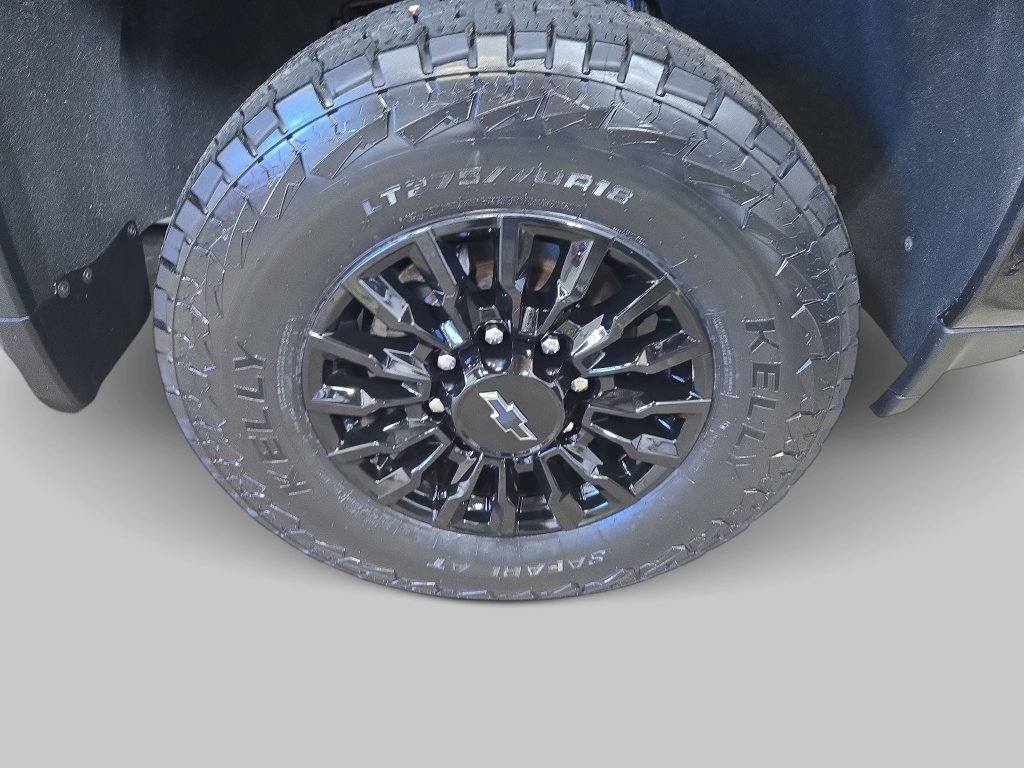 Used 2021 Chevrolet Silverado 2500 LTZ w/ LTZ Plus Package AWD/4WD image 36