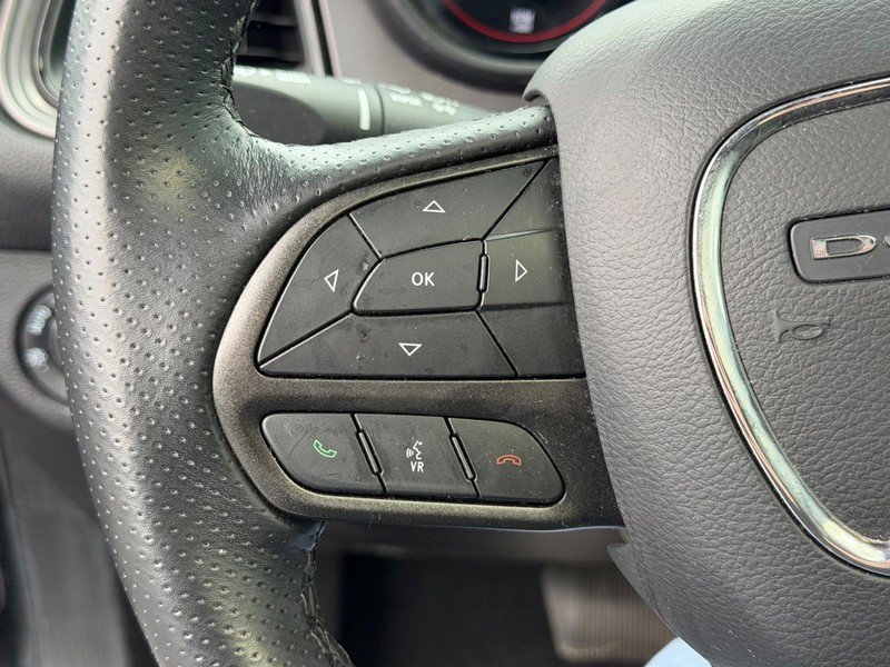 Used 2023 Dodge Challenger SXT w/ Blacktop Package image 17