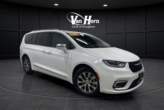 Certified 2024 Chrysler Pacifica Pinnacle