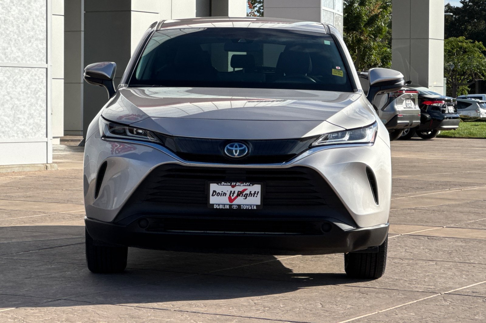 Certified 2024 Toyota Venza LE AWD/4WD image 11