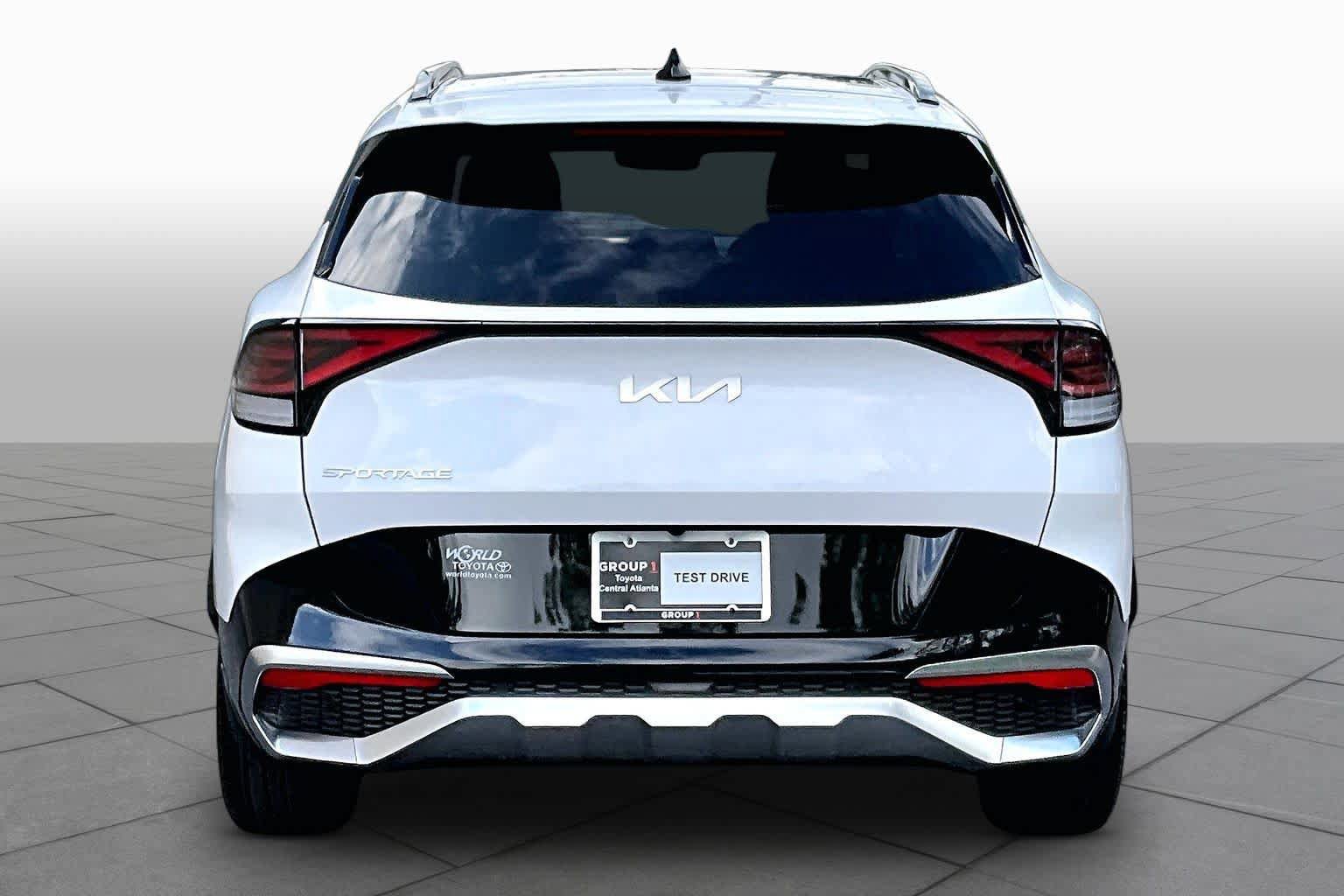 Used 2024 Kia Sportage SX FWD image 5