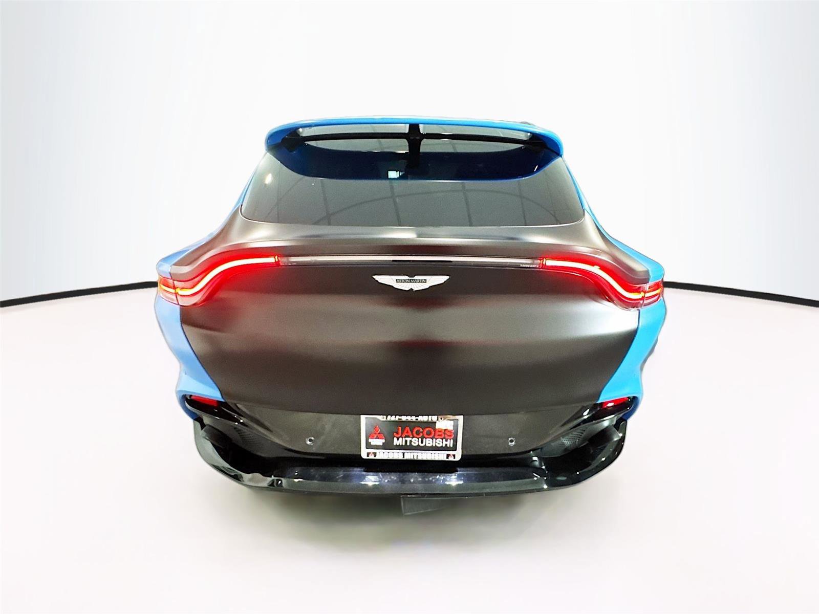 Used 2021 Aston Martin DBX image 26