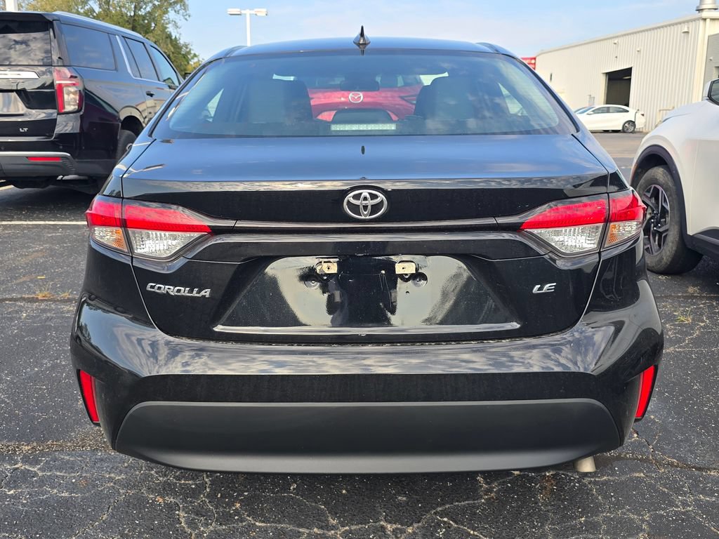 Certified 2025 Toyota Corolla LE FWD image 7