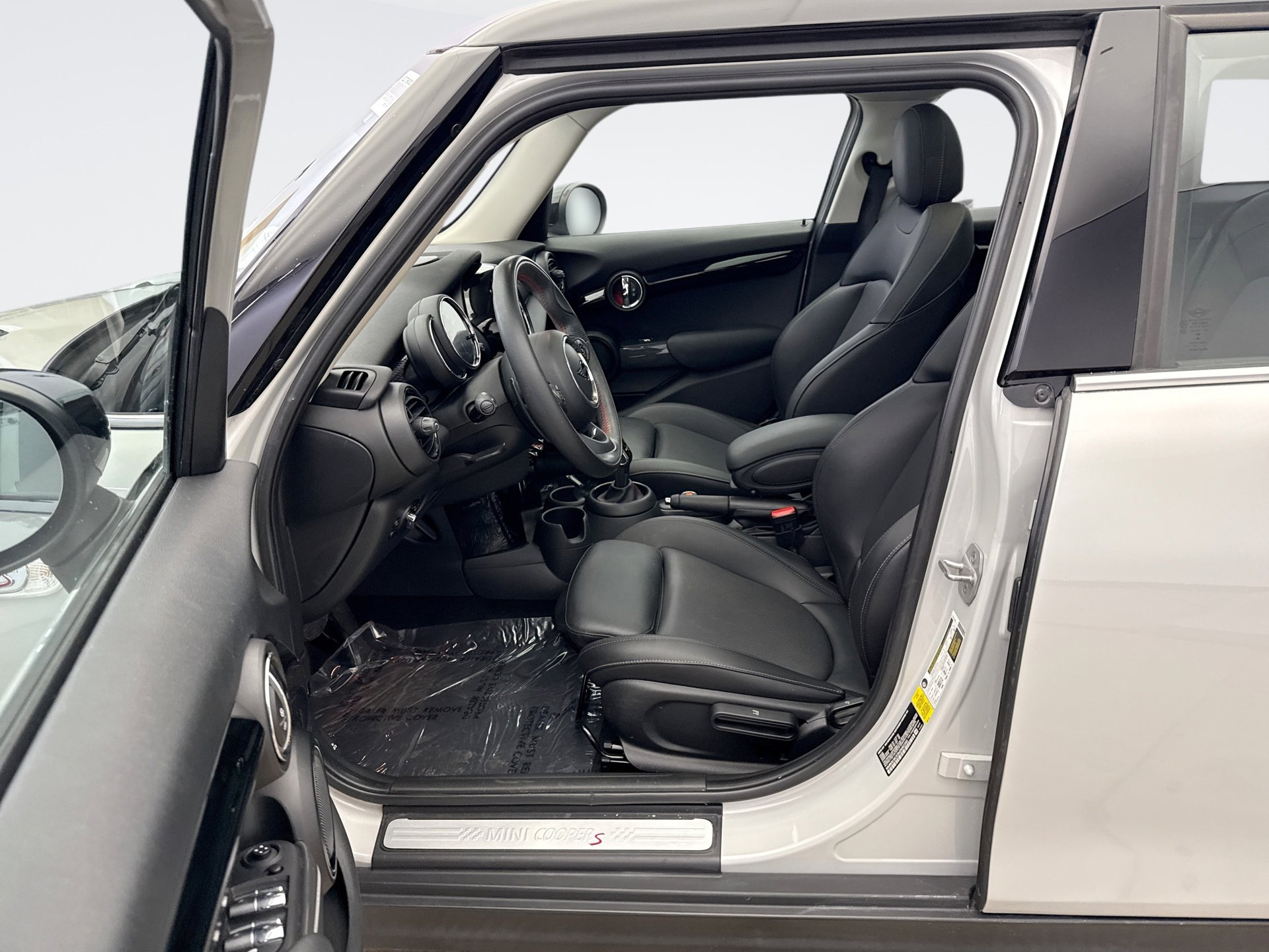 Used 2021 MINI Cooper S FWD image 10