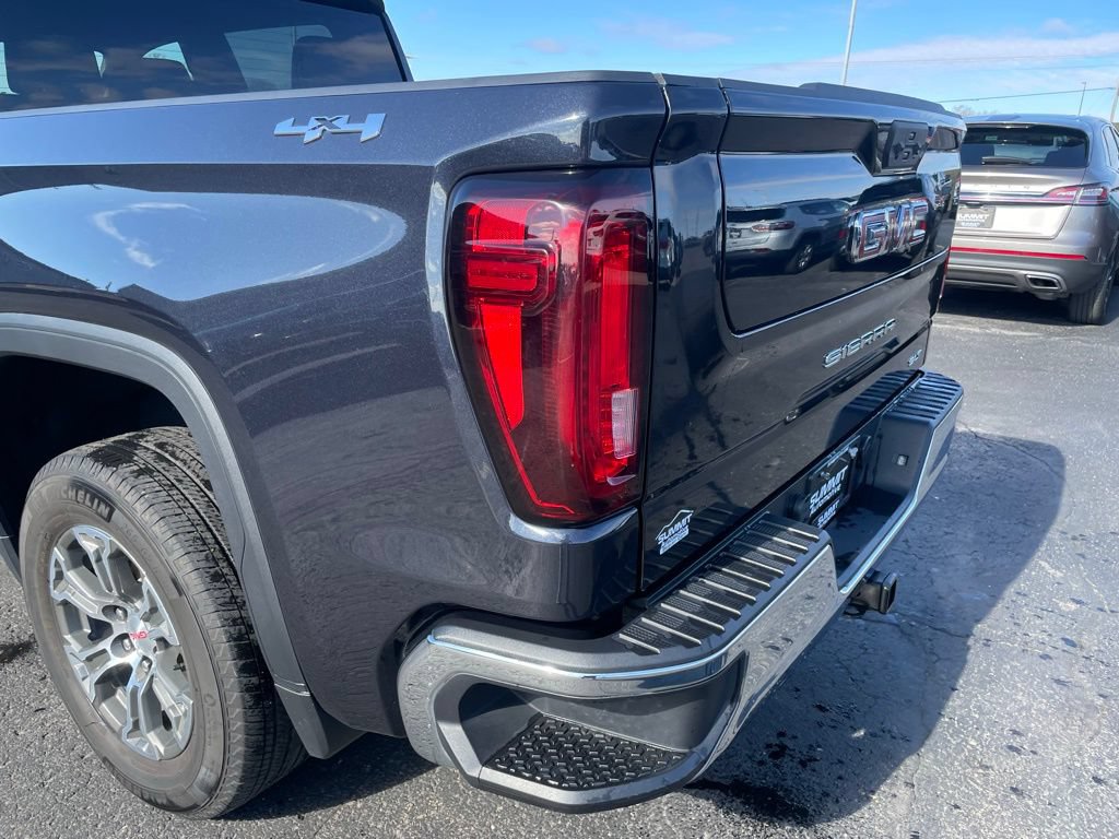 Used 2025 GMC Sierra 1500 SLT AWD/4WD image 37