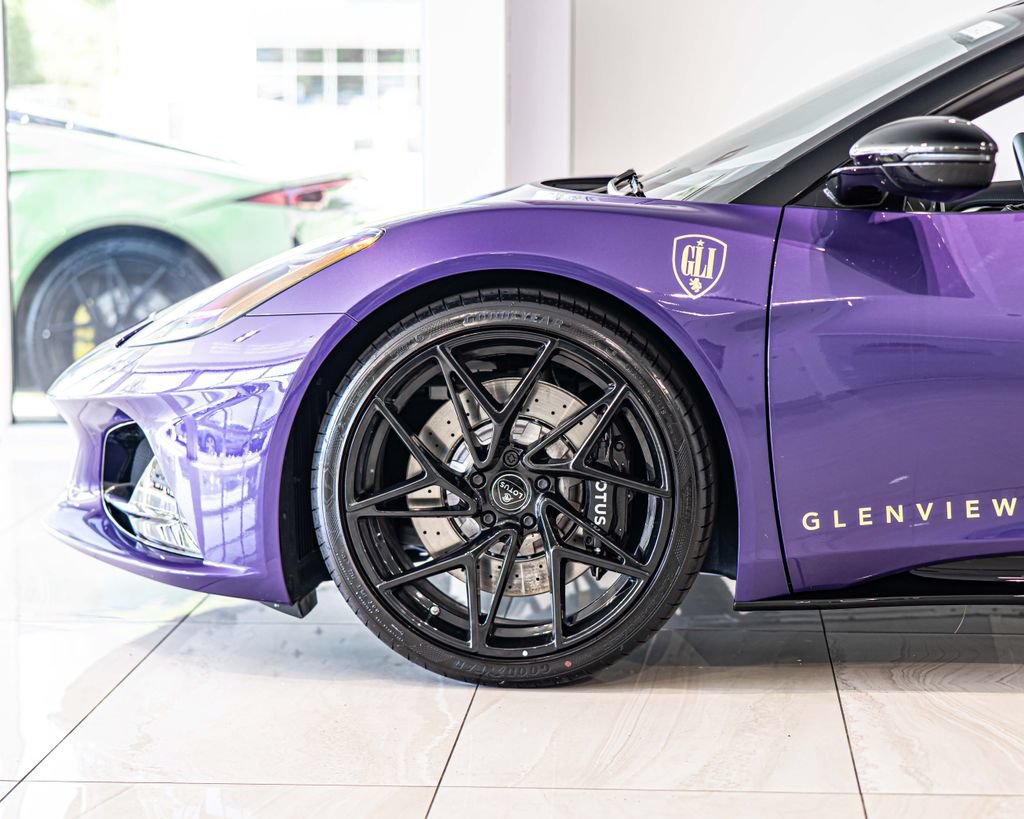 New 2026 Lotus Emira SE RWD image 8