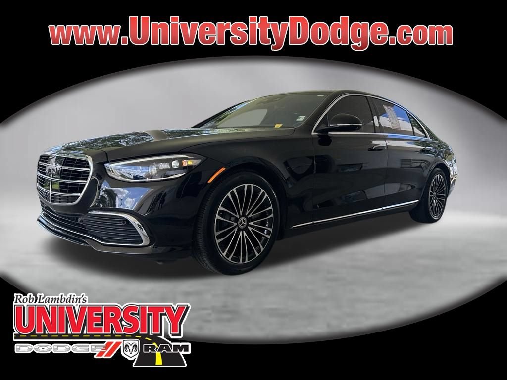 Used 2022 Mercedes-Benz S 580 4MATIC Sedan w/ Rear Seat Package image 1