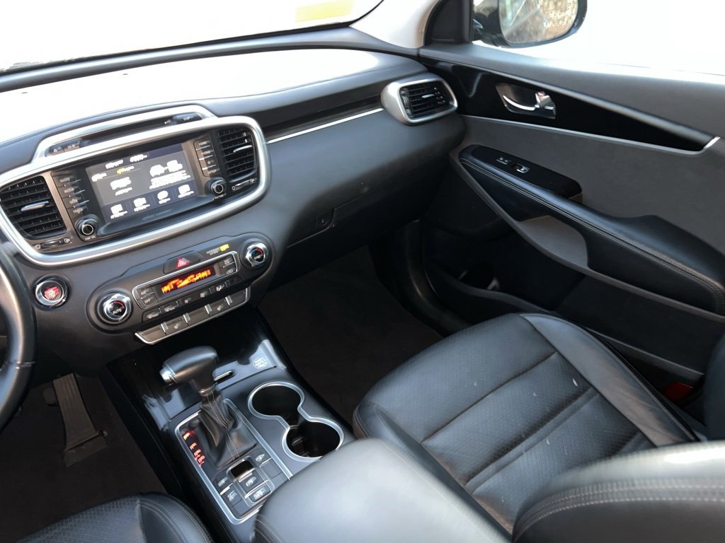 Used 2019 Kia Sorento EX image 21