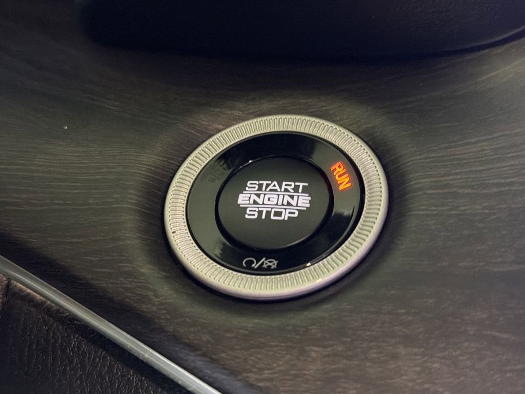 New 2025 Jeep Grand Cherokee Limited image 18