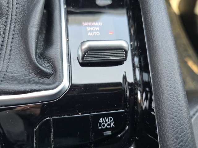 Used 2023 Jeep Compass Limited AWD/4WD image 4
