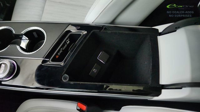 Used 2024 Cadillac Lyriq Luxury AWD/4WD image 55