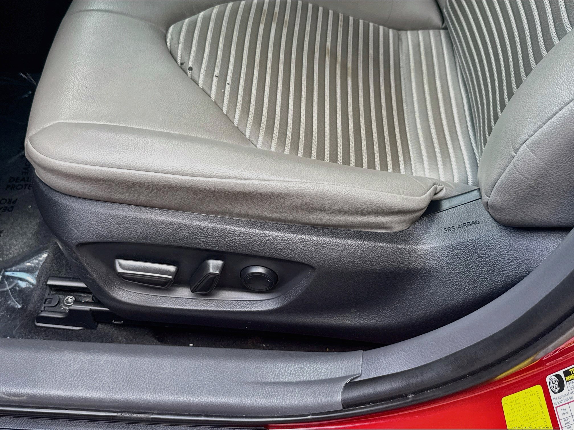 Used 2022 Toyota Camry SE FWD image 15