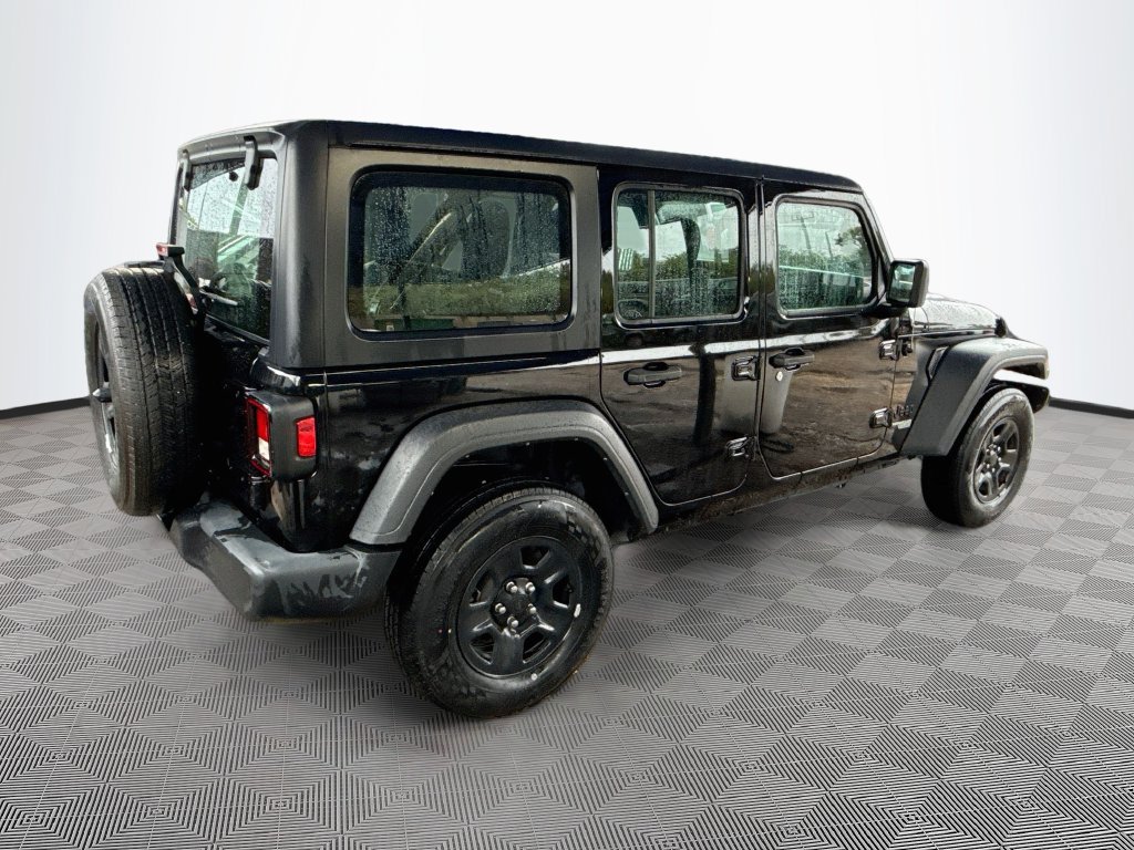 Used 2021 Jeep Wrangler Unlimited Sport AWD/4WD image 6
