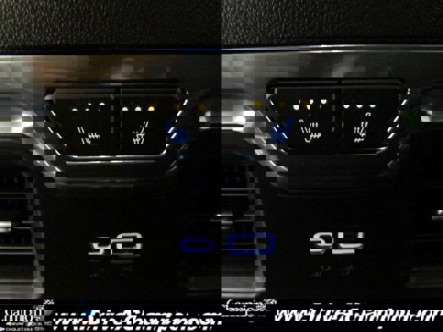 Certified 2025 GMC Sierra 1500 Denali image 28