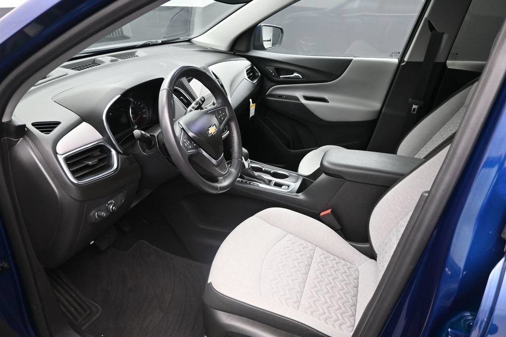 Used 2022 Chevrolet Equinox LT w/ Driver Convenience Package FWD image 21