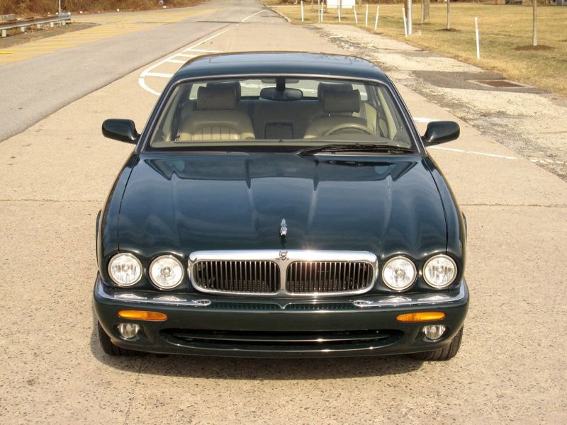 Used 2000 Jaguar XJ8 image 5
