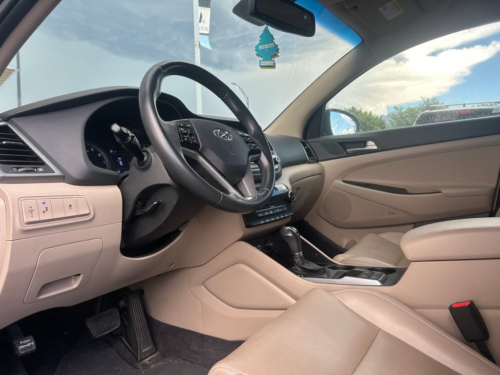 Used 2018 Hyundai Tucson SEL Plus w/ Cargo Package AWD/4WD image 25