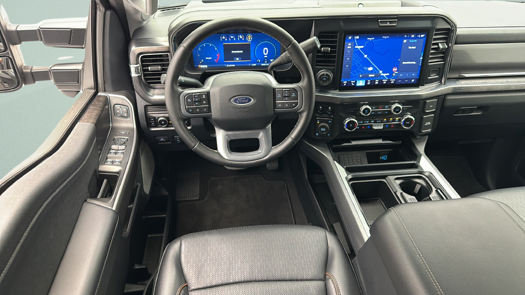 Used 2025 Ford F250 Lariat w/ Lariat Ultimate Package AWD/4WD image 13