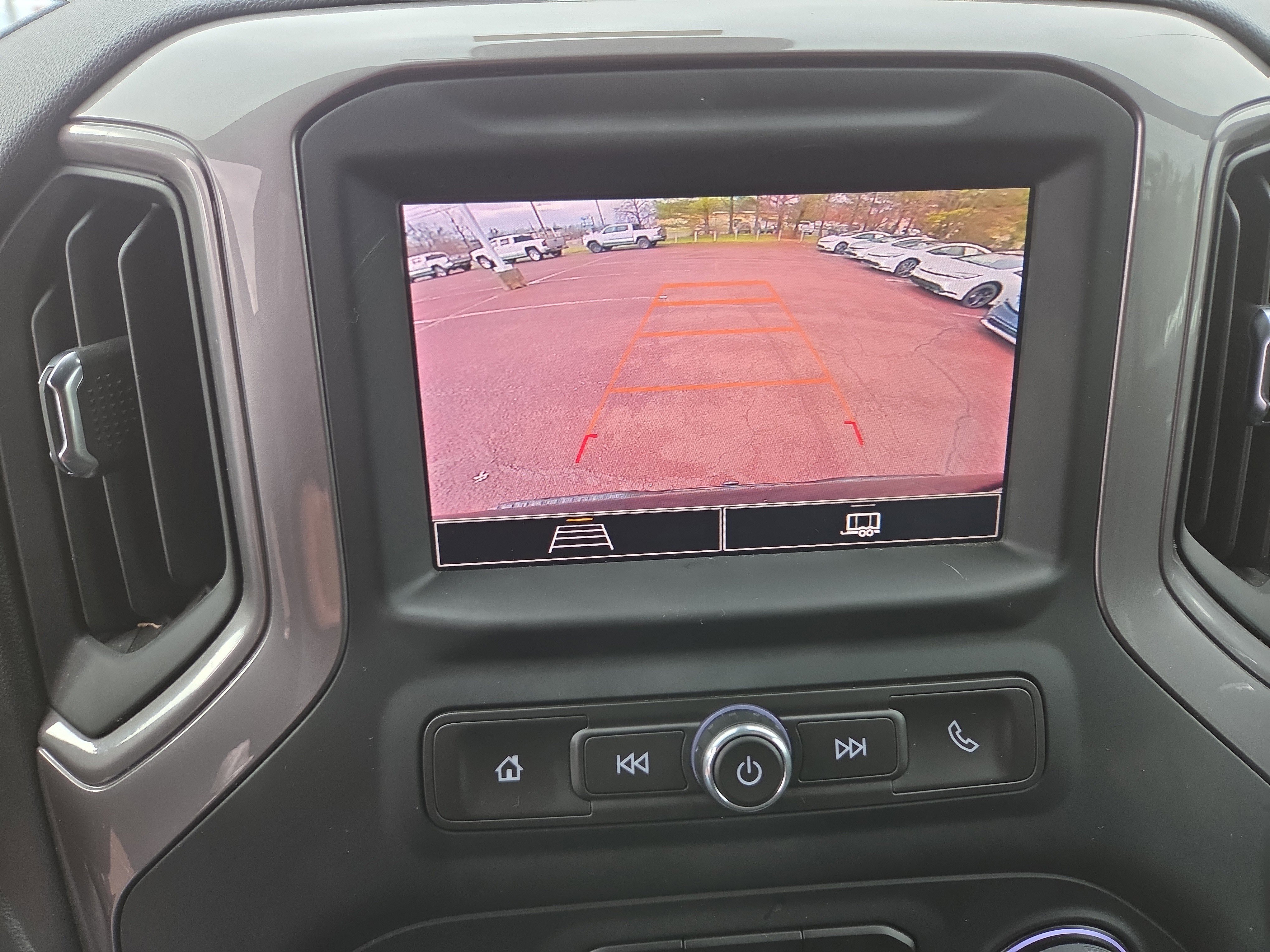 Used 2023 Chevrolet Silverado 1500 Custom image 22