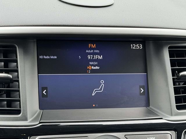 Used 2018 Nissan Pathfinder SV image 13