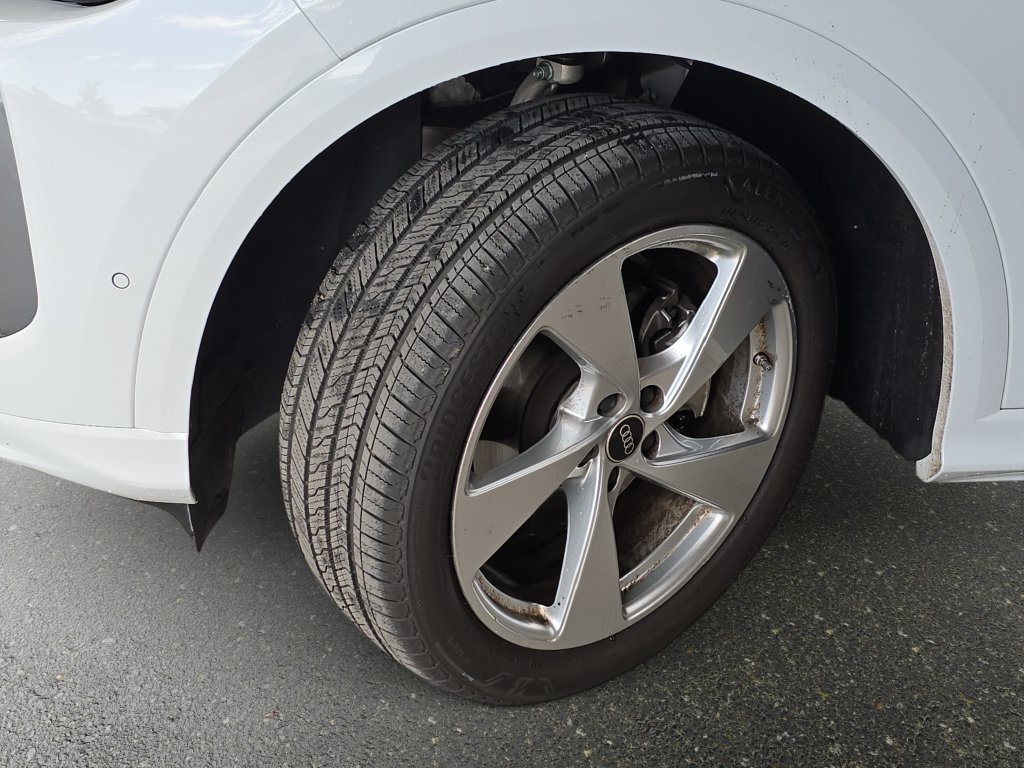 Certified 2025 Audi Q5 Premium AWD/4WD image 31