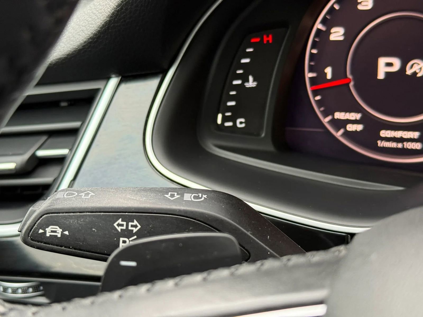 Used 2018 Audi Q7 3.0T Prestige w/ Prestige Package image 33