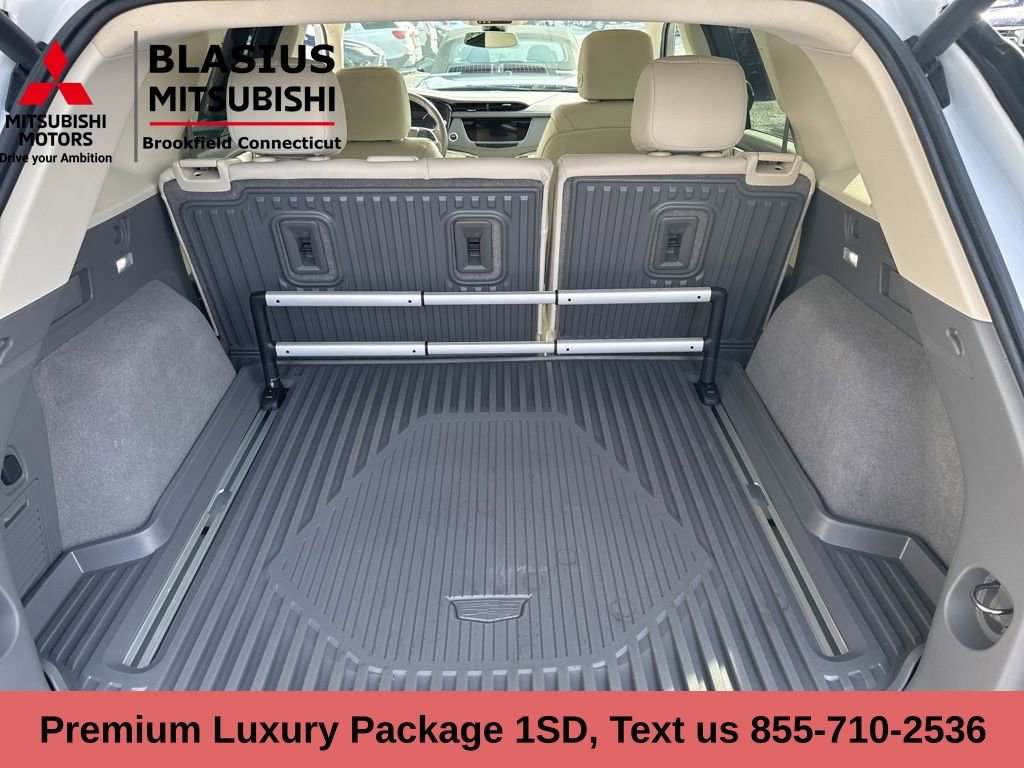 Used 2023 Cadillac XT5 Premium Luxury image 11