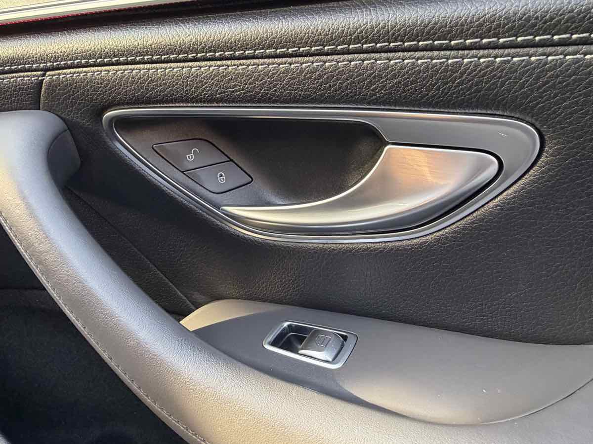 Used 2019 Mercedes-Benz AMG GT 63 image 36