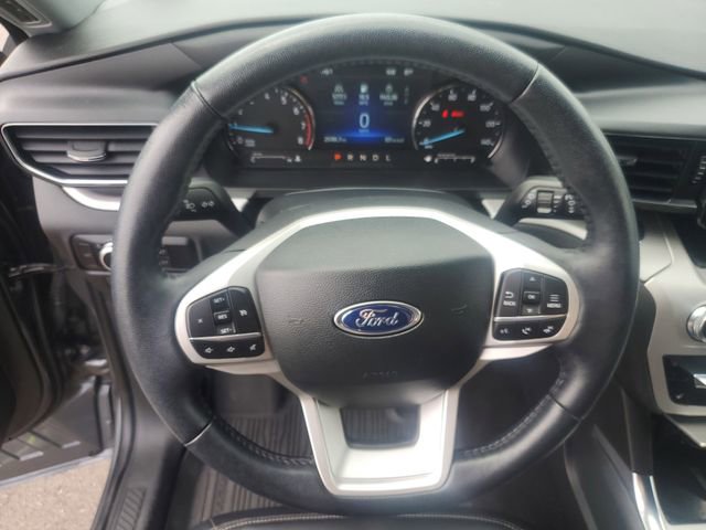 Certified 2023 Ford Explorer XLT w/ Equipment Group 202A AWD/4WD image 16