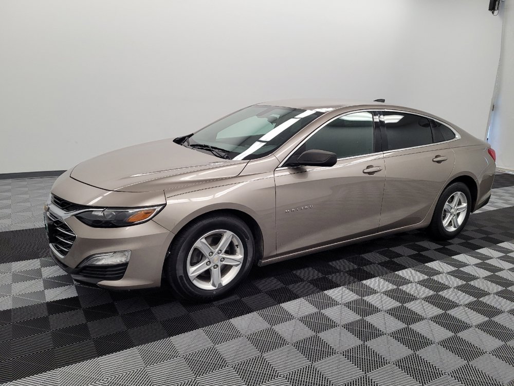 Used 2022 Chevrolet Malibu LS FWD image 2