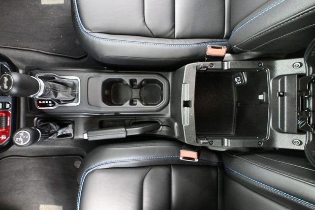 Used 2024 Jeep Wrangler Unlimited Rubicon 4xe AWD/4WD image 38