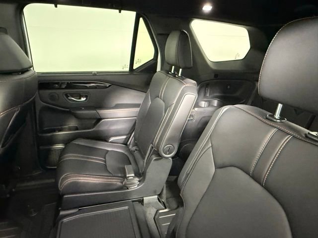 Used 2025 Honda Pilot TrailSport image 35