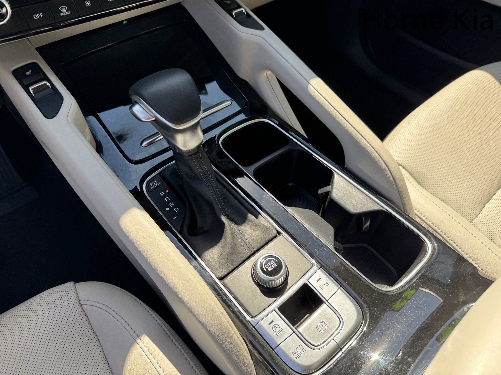 Certified 2023 Kia Telluride S image 24