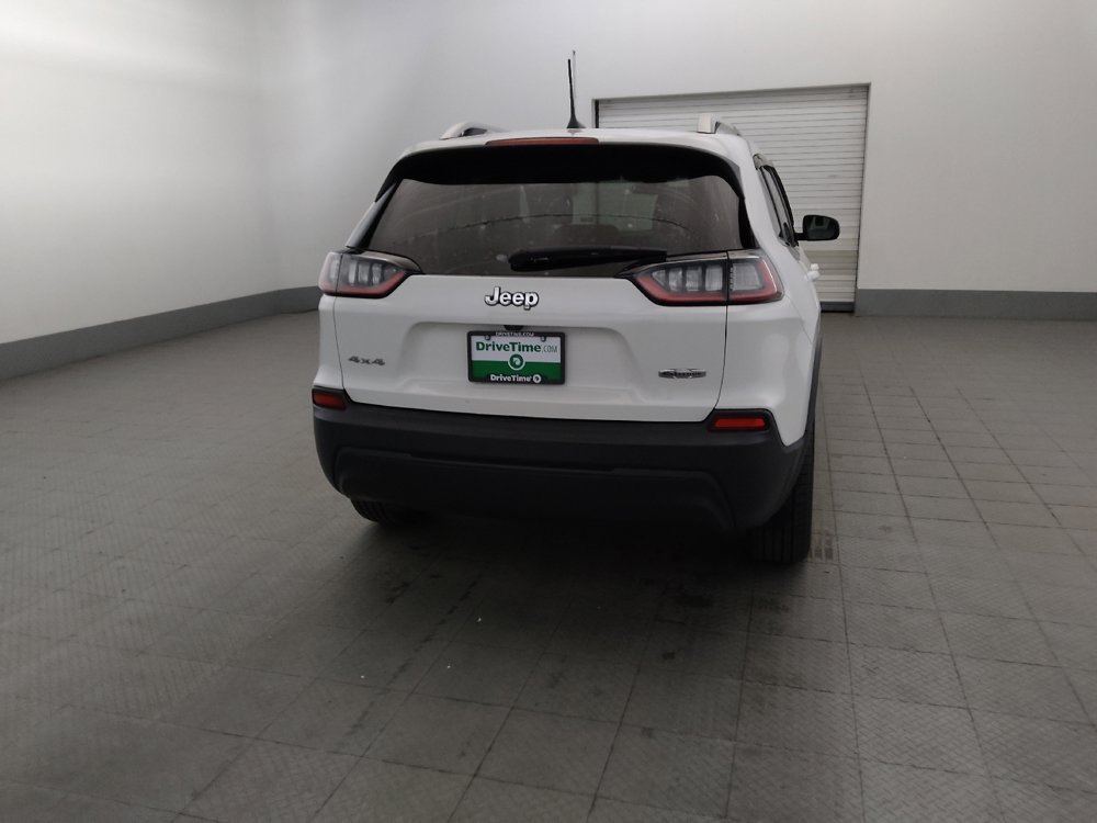 Used 2019 Jeep Cherokee Latitude Plus w/ Cold Weather Group AWD/4WD image 7