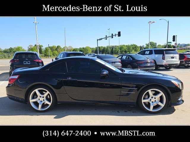 Used 2013 Mercedes-Benz SL 550 image 3