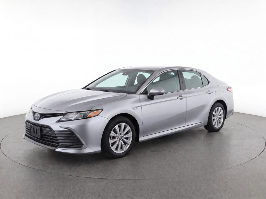 Used 2023 Toyota Camry LE FWD image 35