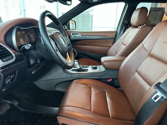 Used 2018 Jeep Grand Cherokee Summit w/ Platinum Series Group image 29