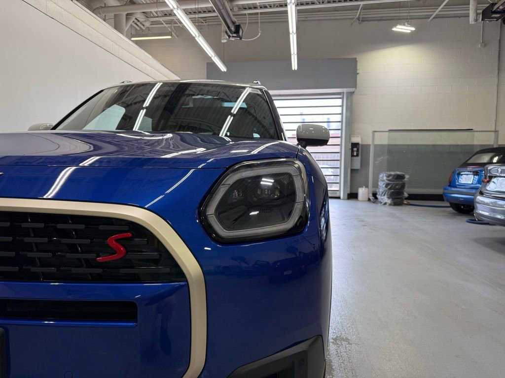Certified 2025 MINI Cooper Countryman S image 9