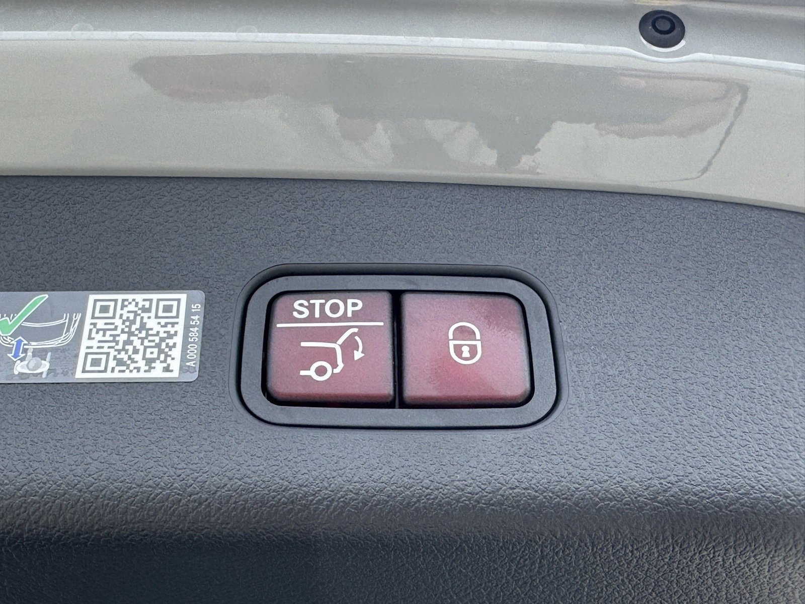 New 2026 Mercedes-Benz GLC 43 AMG 4MATIC image 17