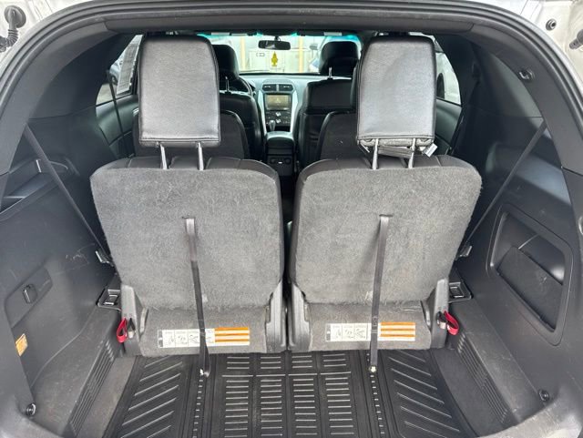 Used 2014 Ford Explorer XLT w/ Equipment Group 202A AWD/4WD image 11