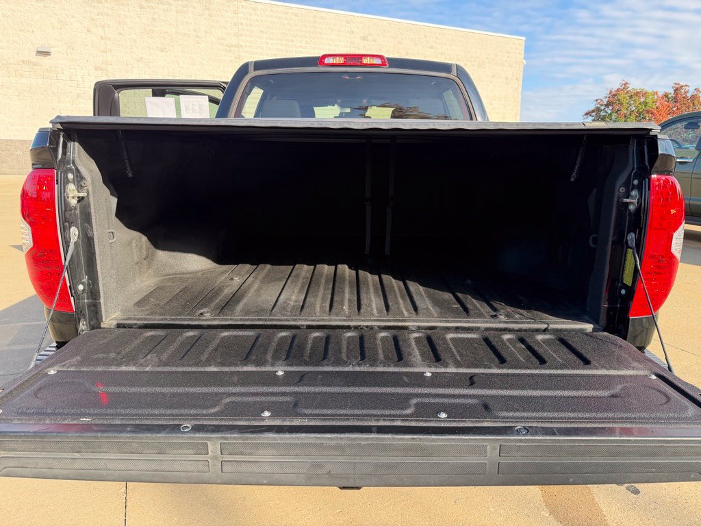 Used 2019 Toyota Tundra SR5 w/ SR5 Upgrade Package AWD/4WD image 34