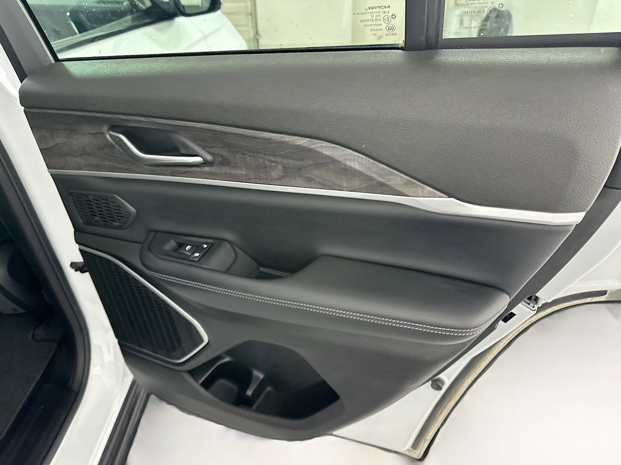 Used 2022 Jeep Grand Cherokee Limited 4xe AWD/4WD image 31