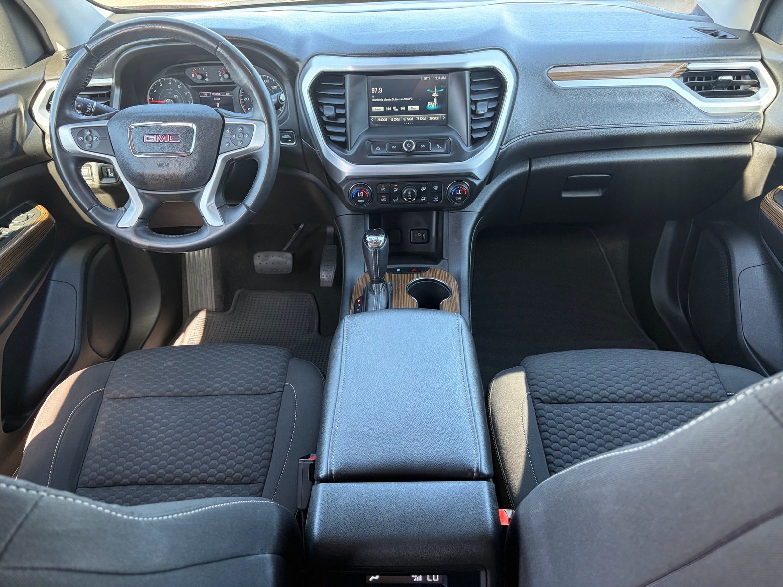 Used 2018 GMC Acadia SLE FWD image 29