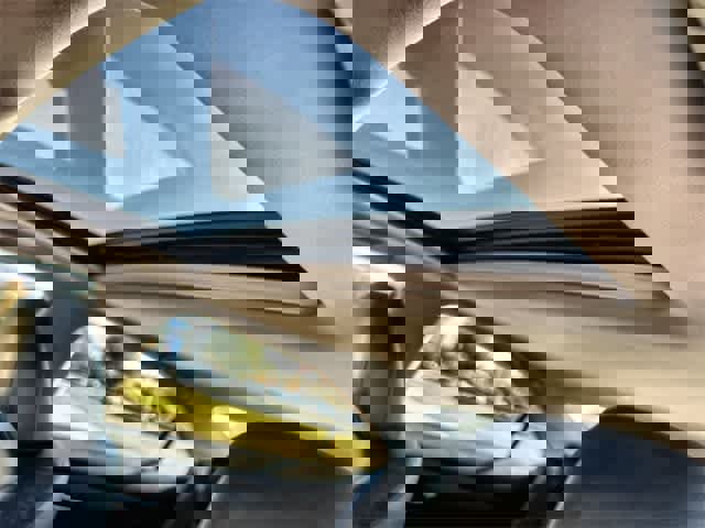 Used 2011 Lexus ES 350 image 32