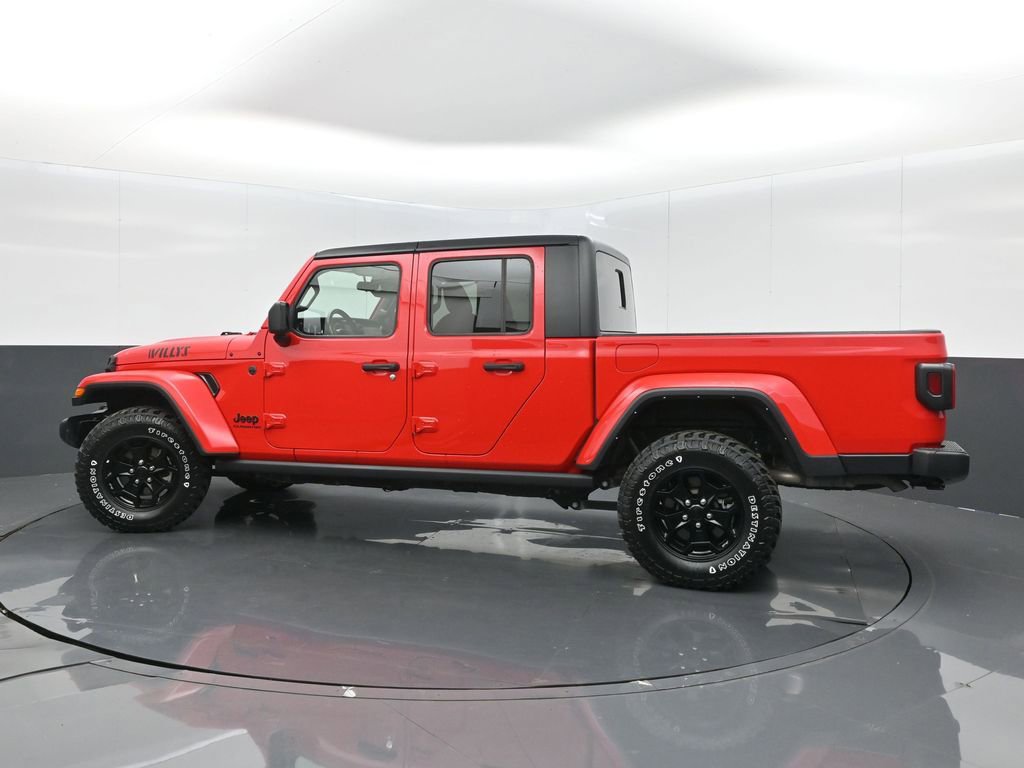 Certified 2022 Jeep Gladiator Willys image 5