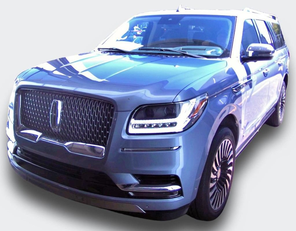 Used 2021 Lincoln Navigator L Black Label AWD/4WD image 2